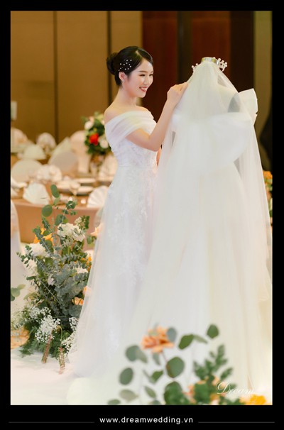 Trang trí tiệc cưới tại Lotte Legend Saigon - 14.jpg